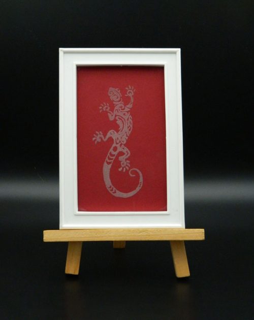 mes créations de gravure sur cadre photo en verre avec motif salamandre pour ce modèle